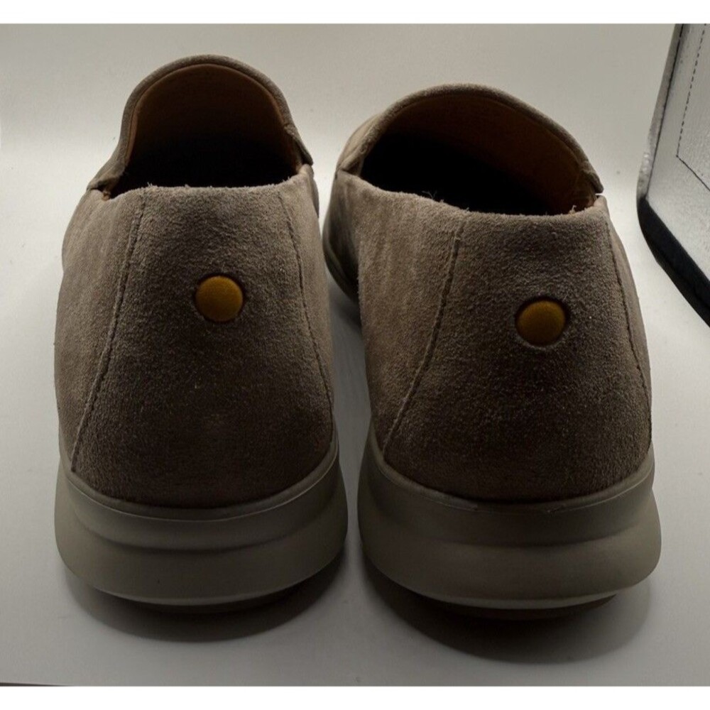 Samuel Hubbard Women's Freedom First slip-on shoe Taupe Suede Size 7.5 EU 38 - Picture 4 of 9